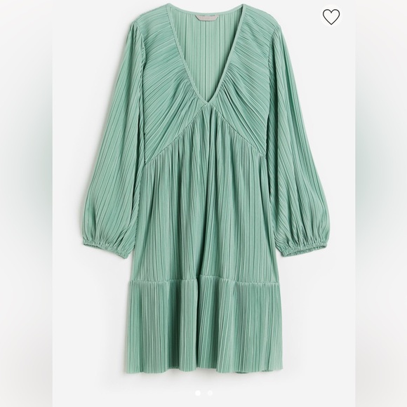 - H&M Bloggers Favorite Mint Green Textured Sleeves Driss - Picture 3 of 5